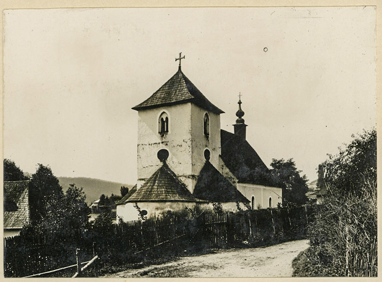 Haraszt (Chrasť nad Hornádom, Szlovákia), római katolikus templom, 1903 (MÉM MDK Fotótár, ltsz. 002.143P) 