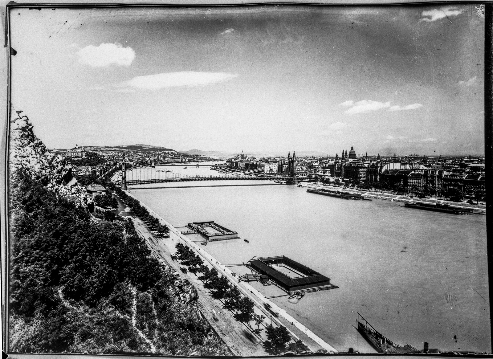 … a Gellért-hegyről (ltsz. 029.763N)