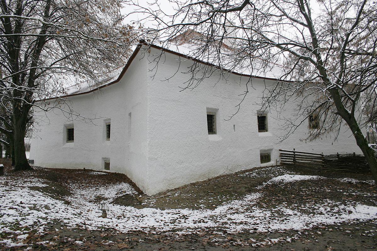 Balatonszentgyörgy, Csillagvár, Galacanu Efstatia felvétele, 2006 (ltsz. 238.416D)