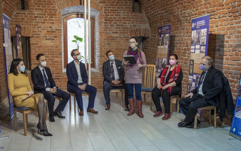 Dr. Oszkó Ágnes Ivett kurátori bevezetője