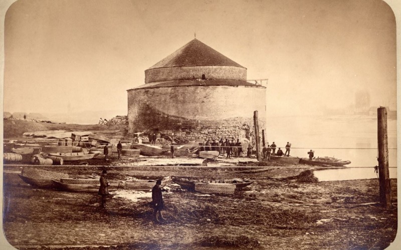 Szeged, a vár rondellája a Tisza parton, Lauscher Lipót felvétele, 1881 (MÉM MDK Fotótár ltsz. 236.368P)