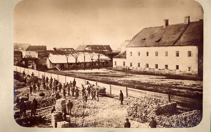 Szeged, várbontás, Rudolf tér felé, Lauscher Lipót felvétele, 1881 (MÉM MDK Fotótár ltsz. 236.373P) 