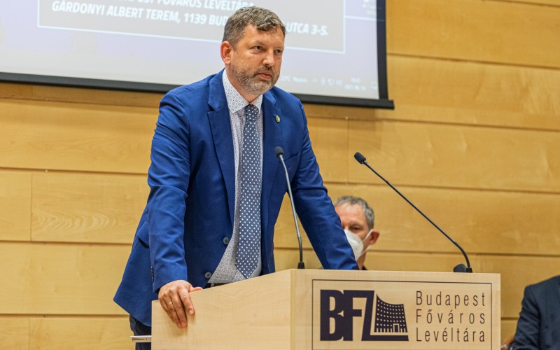 Dr. Almássy Kornél, a MÉM MDK igazgatója