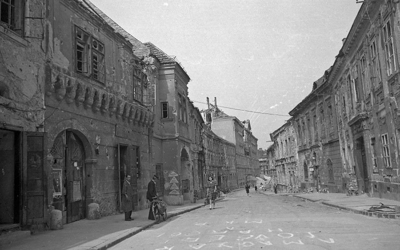 Budapest, Országház utca a háború után, 1945. 