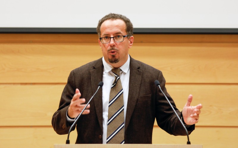 Dr. Kenyeres István