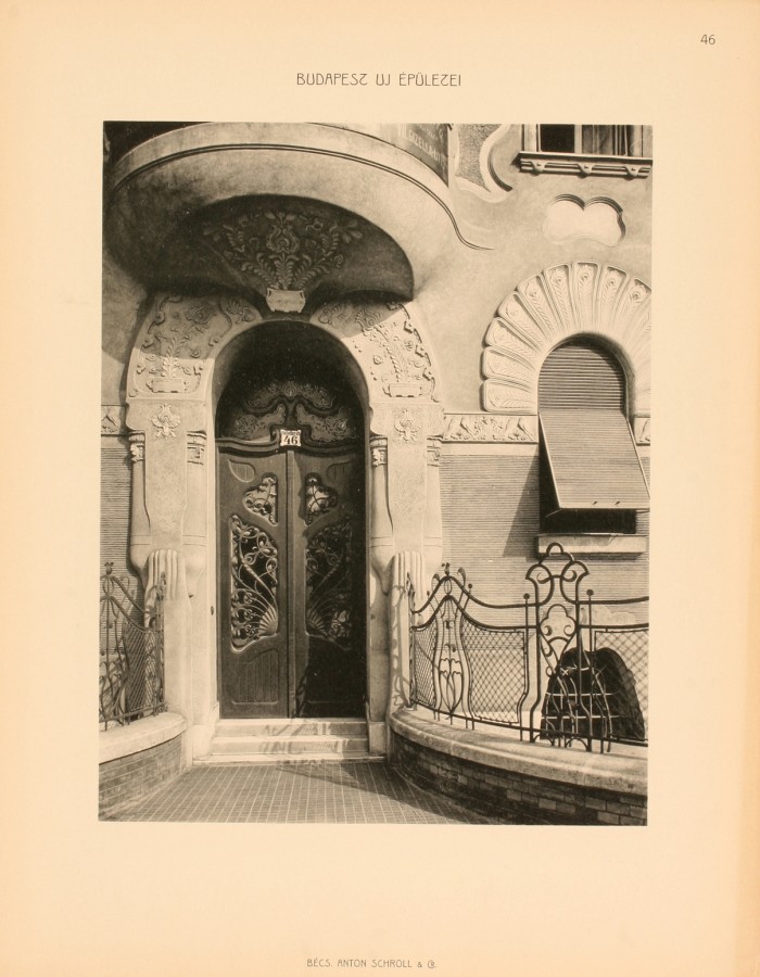 Budapest (XIV. ker.), Thököly út 46. – ifj. Nagy István építész, 1905–1906. Bejárat, kovácsoltvas díszítéssel