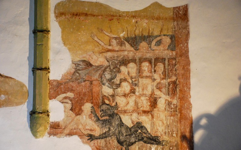 Utolsó ítélet részlete a Pokol ábrázolásával a szászbogácsi templom északi hajófalán, 1500 körül (Fotó: Szakács Béla Zsolt)  