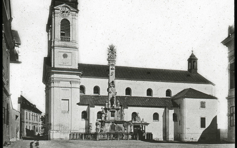 Veszprém, Szent Mihály főszékesegyház, 1907 előtti barokk állapot, Uránia Szemléltető Taneszközök Gyára, Fotótár ltsz. 000.431DP