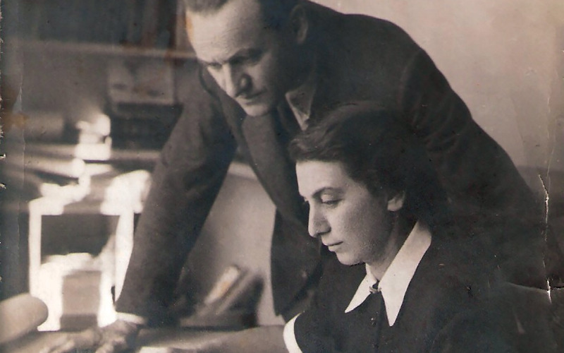 Pécsi Eszter férjével, Fischer József építésszel, 1930-as évek vége. Magántulajdon