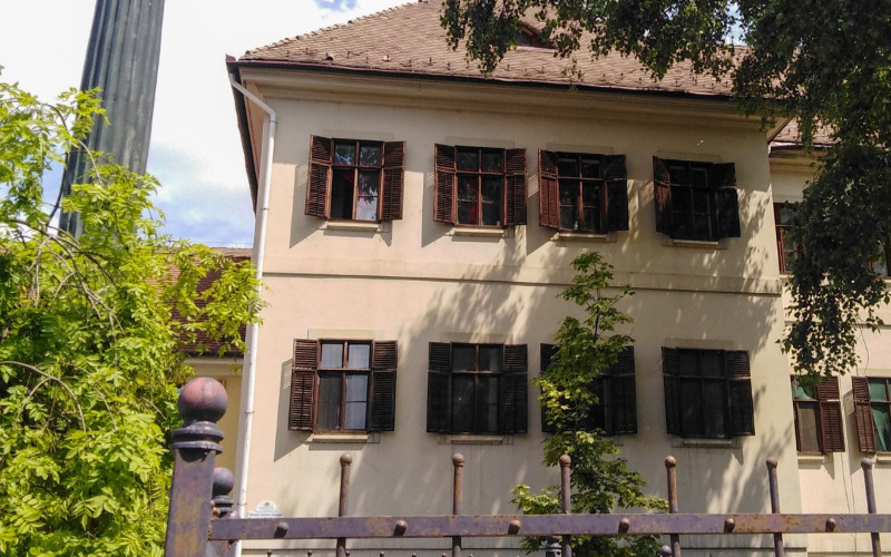 Szent Rókus Kórház Gyulay Pál utcai homlokzata, fotó: Dávid Eszter