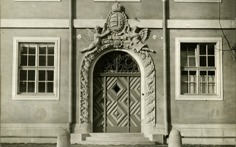 Elemi iskola, Rákospalota. Bejárat. 1928. MÉM MDK Múzeumi Osztály