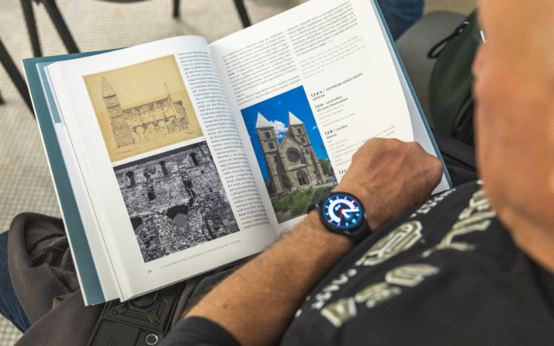 Évszázadok_öröksége_könyvbemutató-18